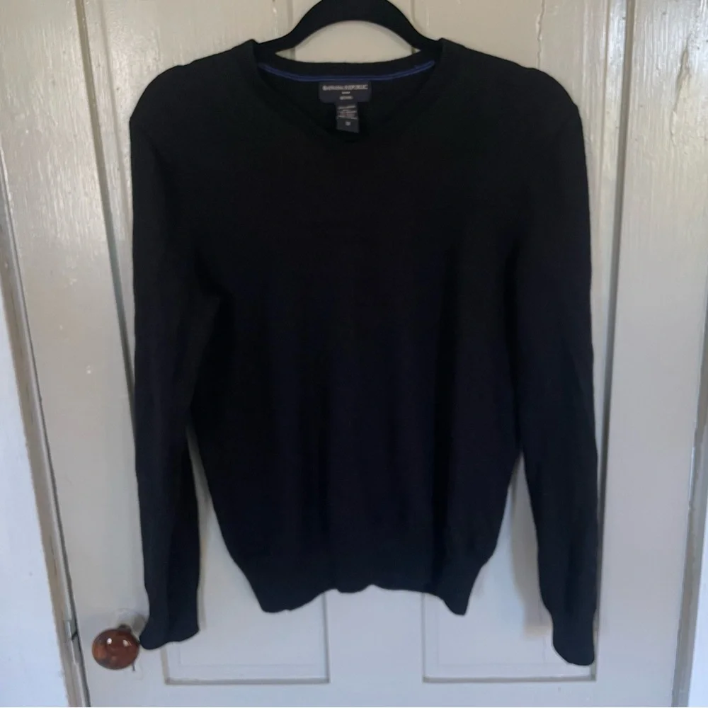 Banana Republic Black V-Neck Sweater Relaxed Fit 100% Merino Wool Y2K Comfy NWOT - Picture 2 of 9